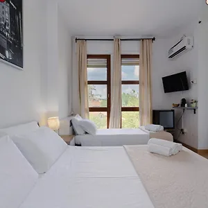 Elegance Bed & Breakfast