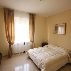 Aurelia Bed & Breakfast